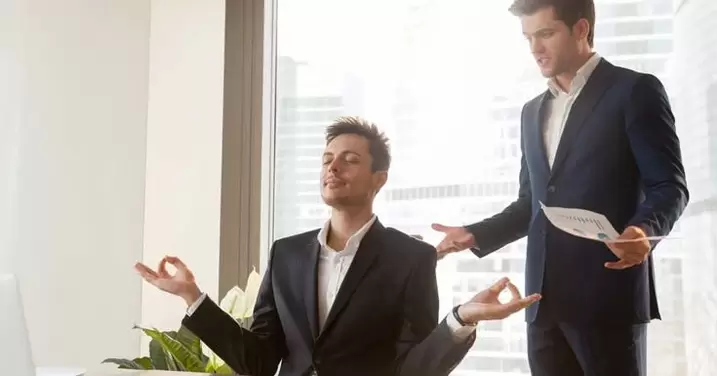 Doğal olarak gücü artırmak için işten dinlenin